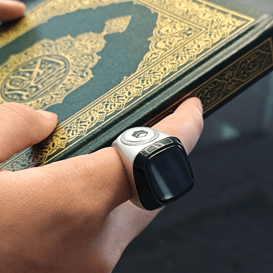 Taqwa Zikr Ring + Charging Case